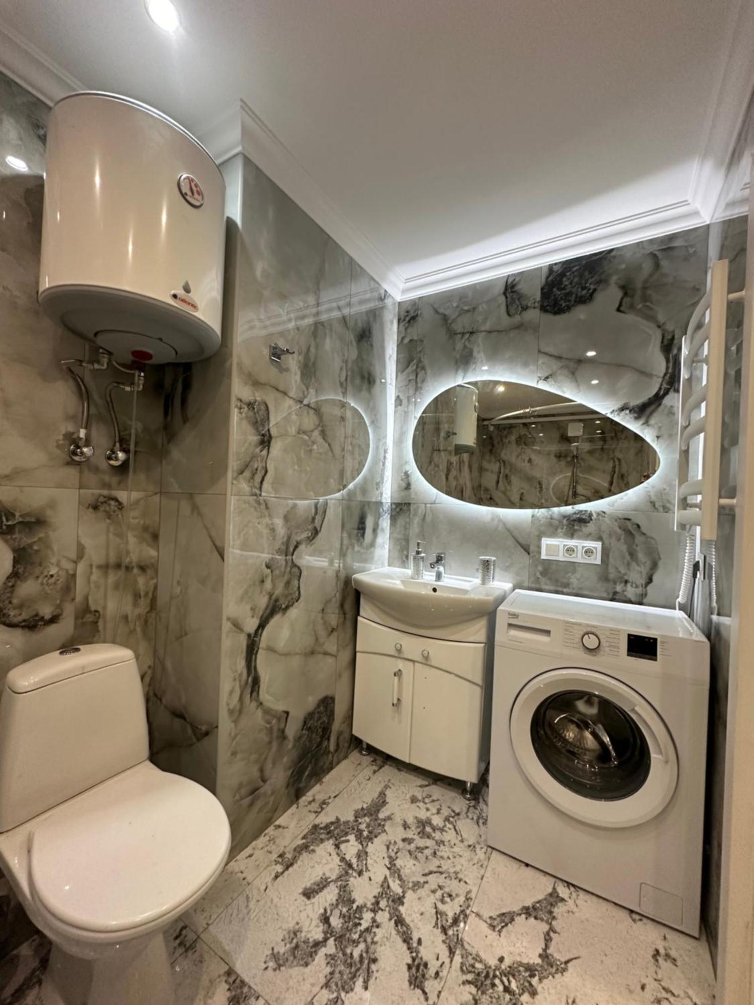 Flat 24 On Lesi Ukrainki 12 With 1 Bedroom Kiev Extérieur photo