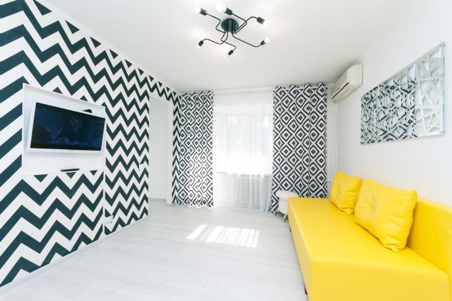Flat 24 On Lesi Ukrainki 12 With 1 Bedroom Kiev Extérieur photo